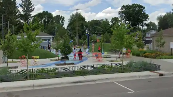 ¡PÁNICO EN MICHIGAN! Tiroteo deja 9 heridos en un parque acuático