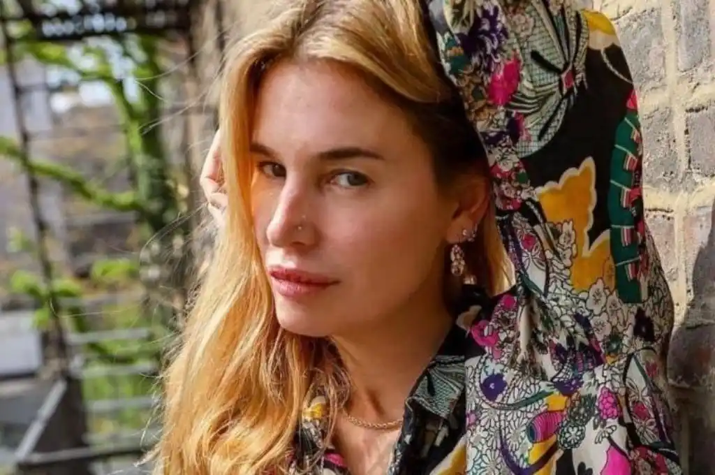 Dolores Barreiro publicó fotos quemando pastizales y desató furia en las redes