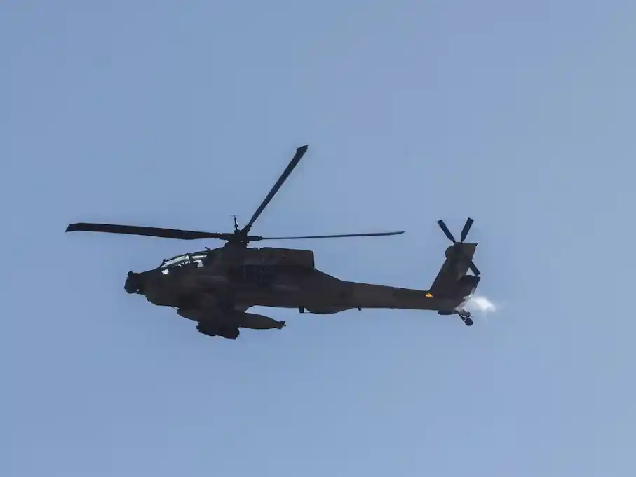 Un helicóptero militar de Estados Unidos se estrelló cerca del estrecho de Ormuz.