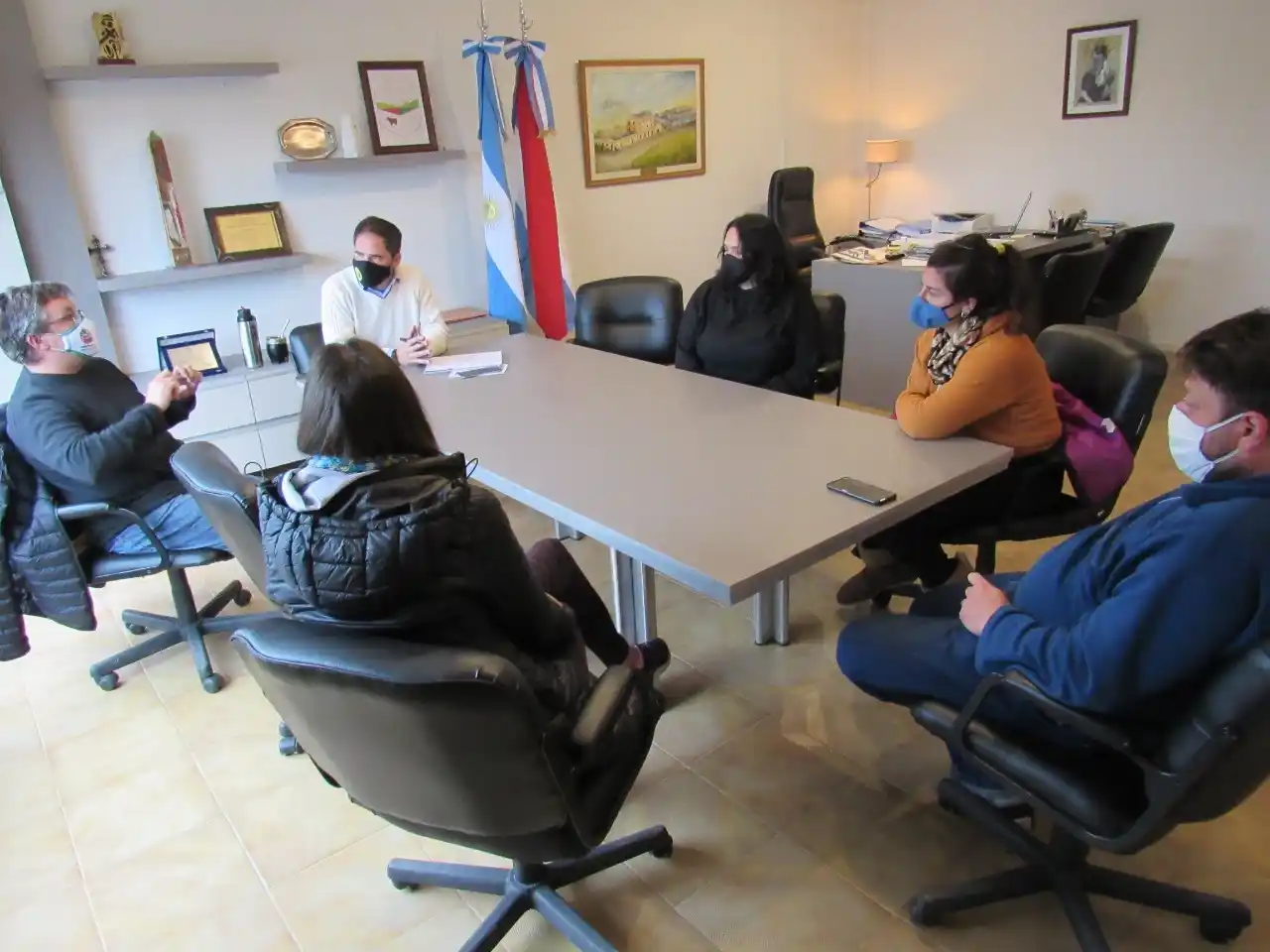 En Larroque analizan la vuelta a la actividad de gimnasios y academias