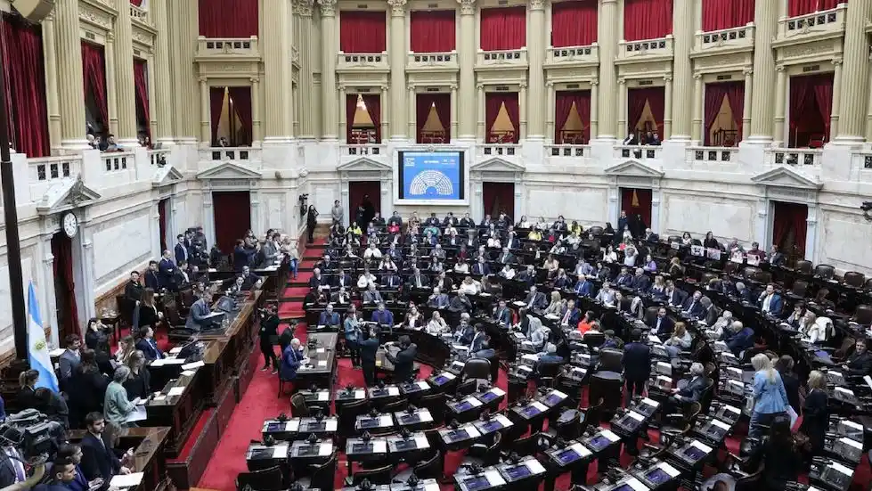 La agenda de la semana en Diputados: Presupuesto, Defensor del Niño, DNU, interpelaciones y criptomonedas