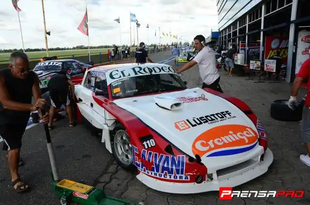 ETCHEBEST ENTRENÓ EN LA PLATA