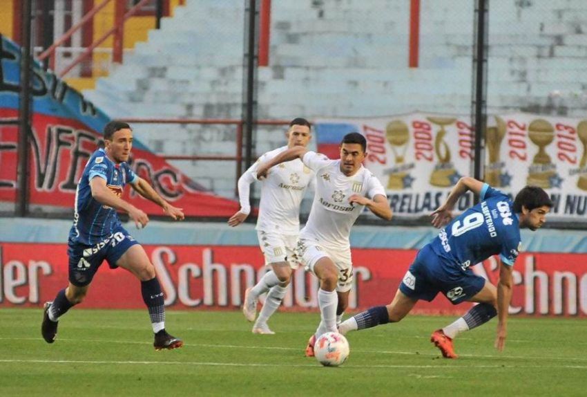 Racing de Lovera goleó y hoy se enfrenta a Central Córdoba
