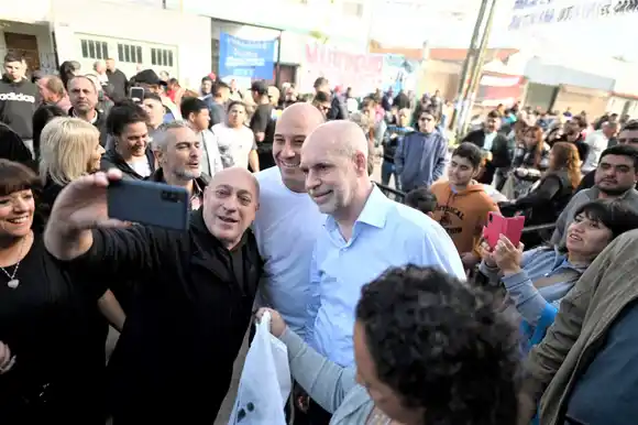 El larretismo profundiza críticas a Bullrich por su plan económico y suma respaldos de la UCR