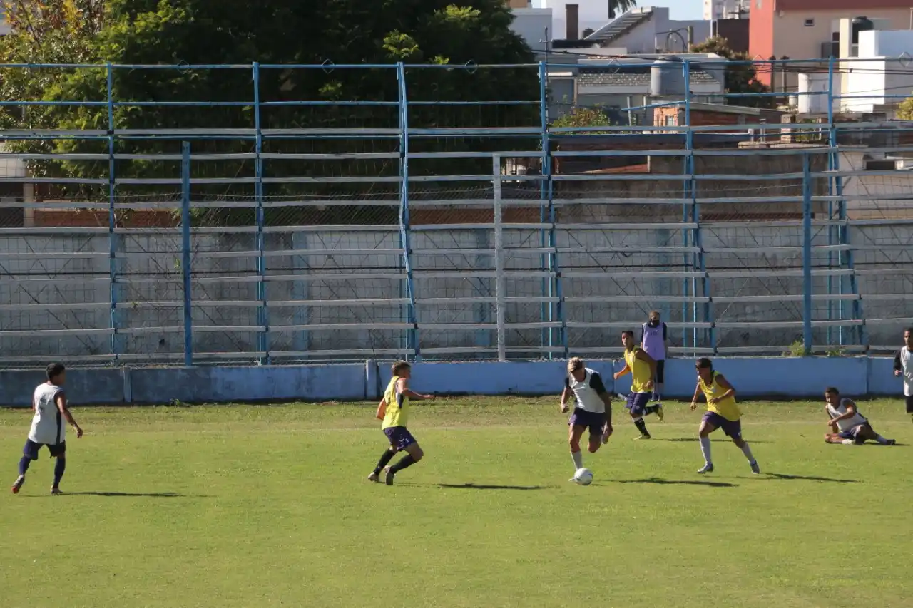 Juventud visita a Gimnasia en el clásico de la Costa del Uruguay