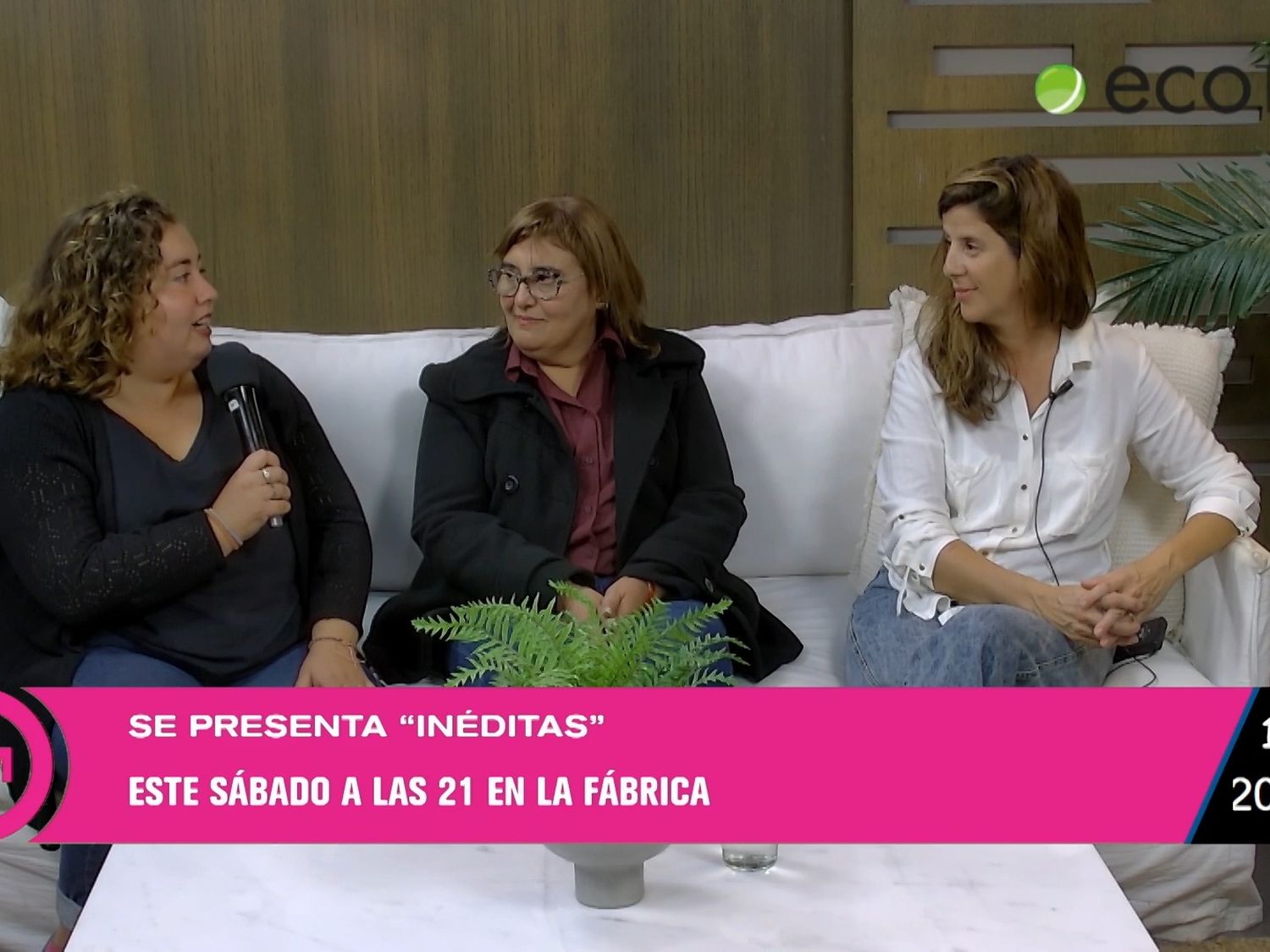 Inéditas, una obra que invita al humor