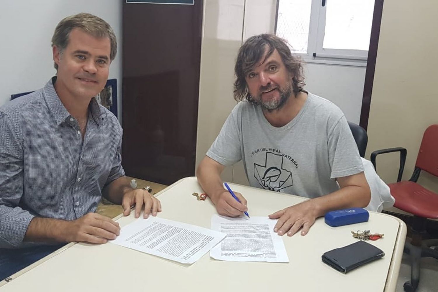 El intendente Piaggio compartió un encuentro con el Padre Pepe Di Paola