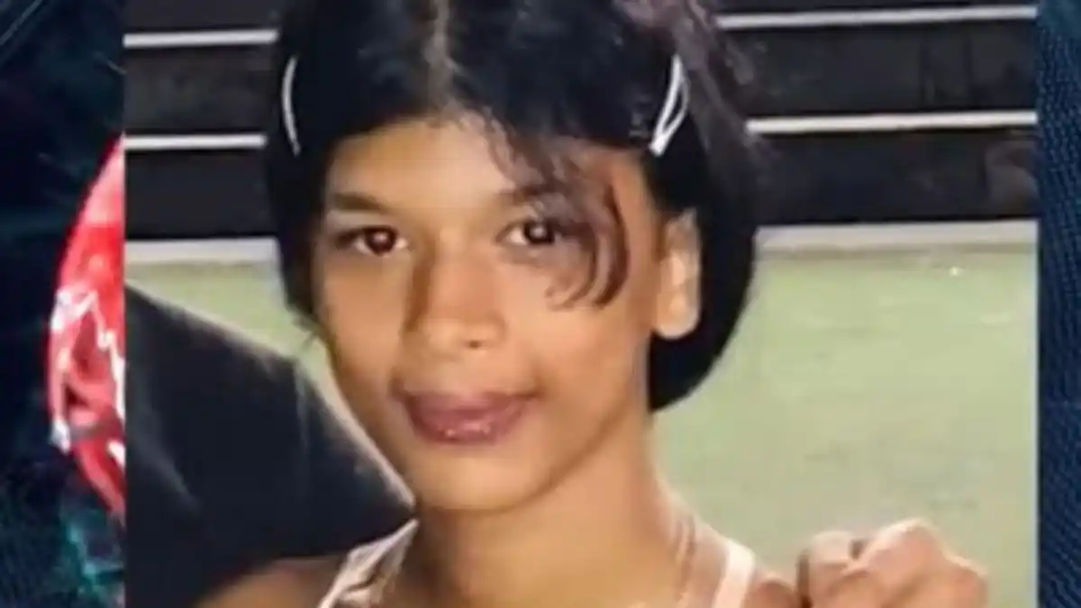 ¡PIERDE LA VIDA POR UN CELULAR!  Apuñalan a una adolescente venezolana en plena calle en Colombia