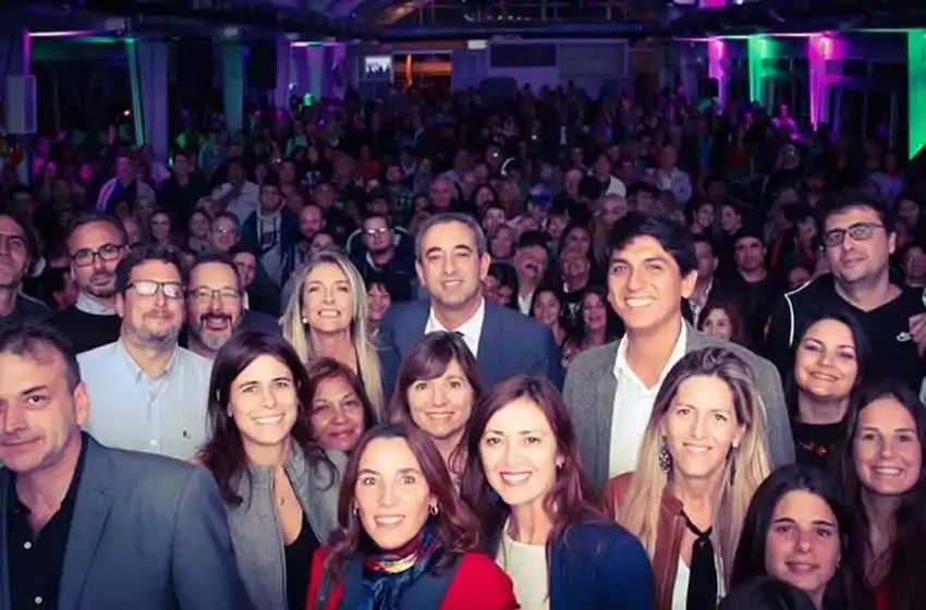 Javkin: “Con Binner el Frente repartía derechos, no maníes ni barriletes”