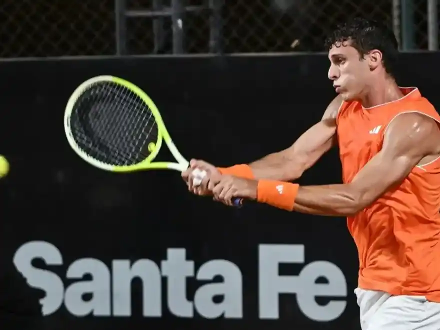 Juanma Cerúndolo venció a Torres en un partidazo para acceder a los cuartos de final en Rosario.Foto: Rosario Challenger