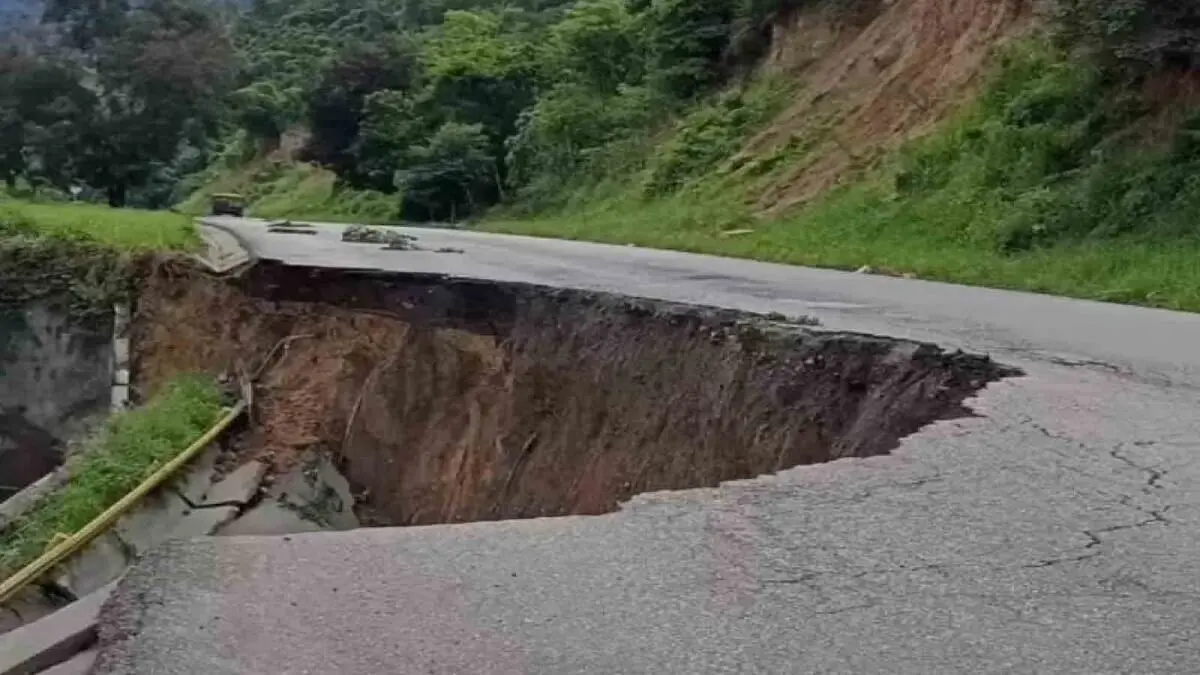PELIGRO EN LA PANAMERICANA: la vía está a punto de colapsar y dejar incomunicados a Mérida y Zulia