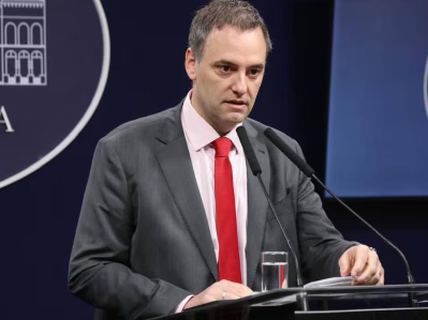 El Gobierno anunció el cierre de la Dirección Nacional de Vialidad