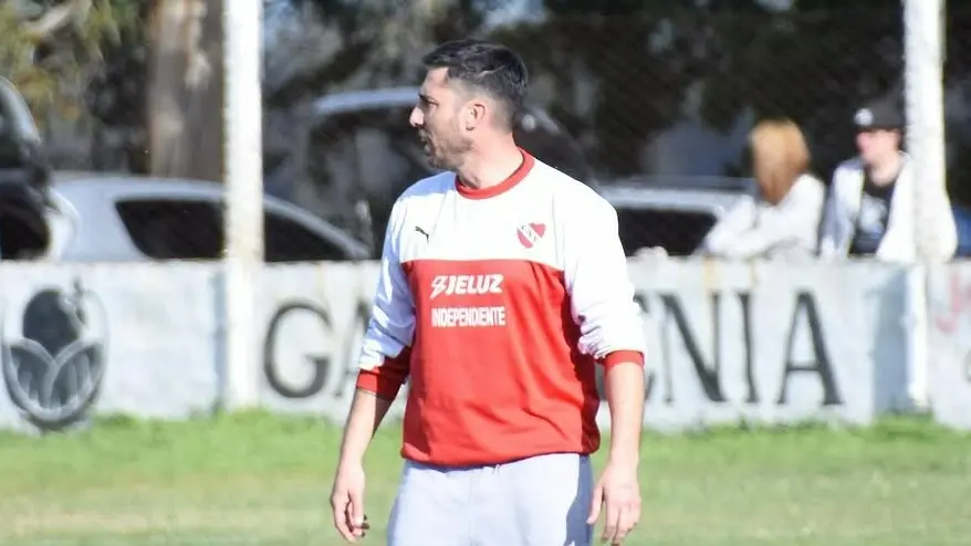 Jonatan Di Fiori, entrenador de Independiente de Lobería