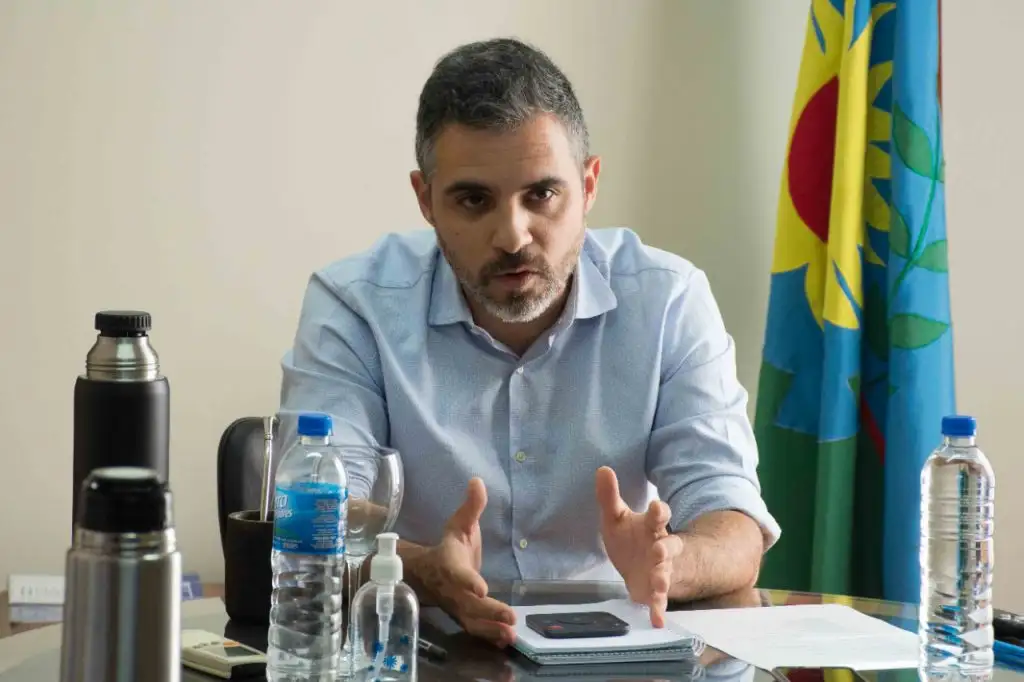 Gobierno bonaerense prepara  una moratoria impositiva y un nuevo régimen para IIBB