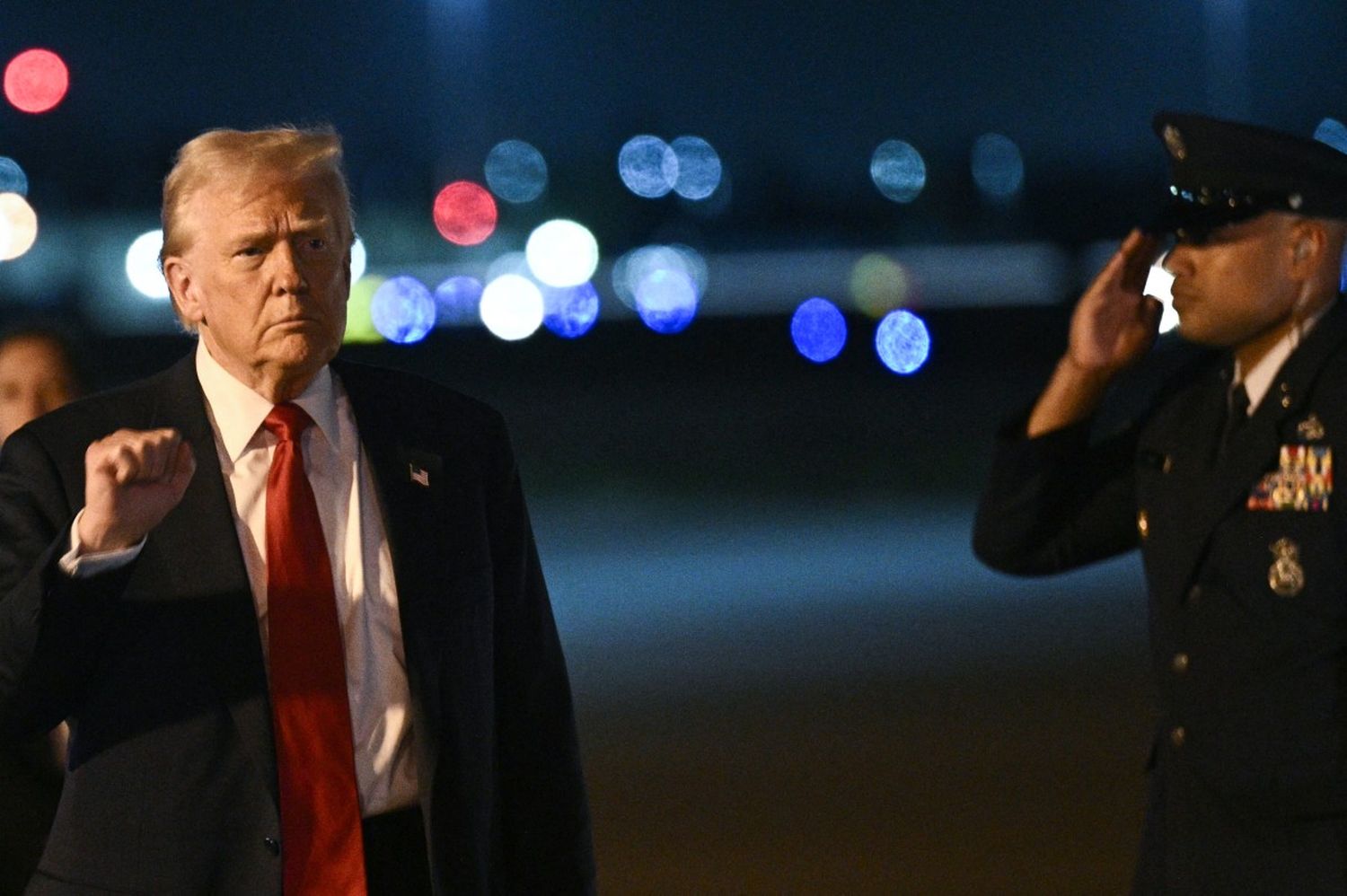 ¿MEDIDAS EXTREMAS? Trump invoca Ley de Enemigos Extranjeros para frenar la invasión del Tren De Aragua (+Documento)