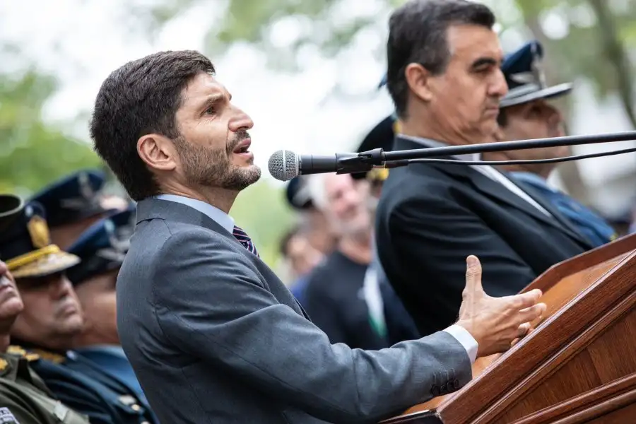 Pullaro habla en el acto