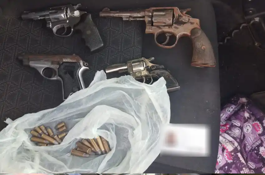 La Policía de Santa Fe detuvo a dos hombres y secuestró armas en zona noroeste