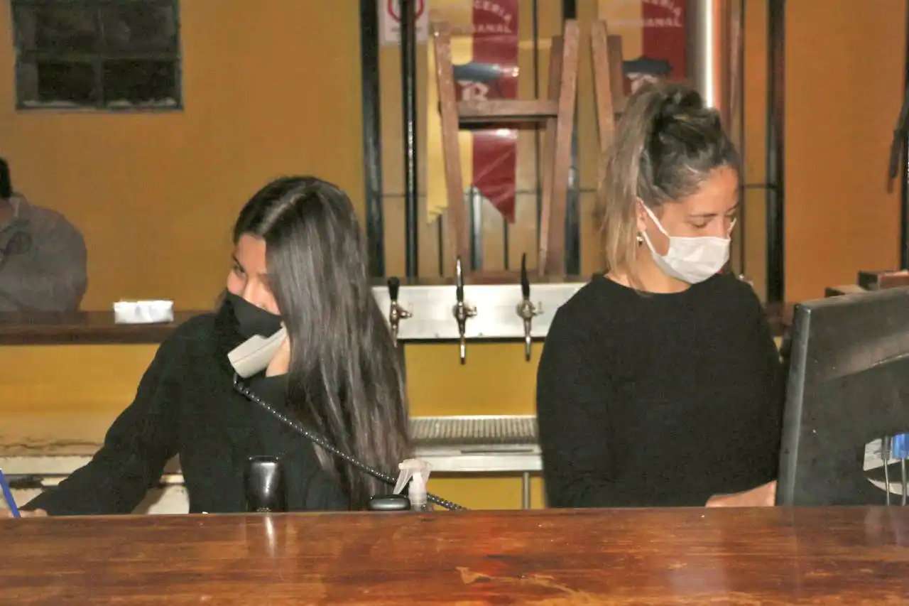 Otorgarán beneficios impositivos a los sectores más golpeados por la pandemia