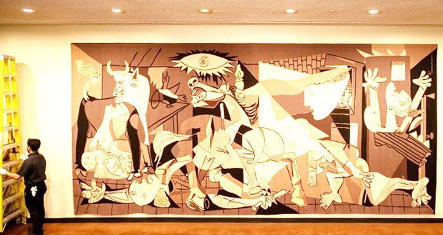 La familia Rockefeller devuelve a la ONU el tapiz del ��Guernica�" de Picasso tras un año retirado