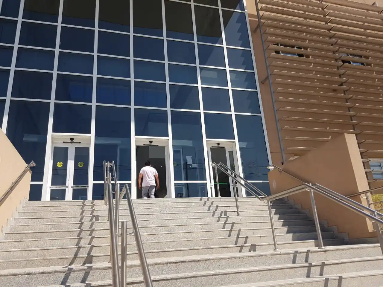 Por primera vez, Gualeguaychú registró más casos que Paraná