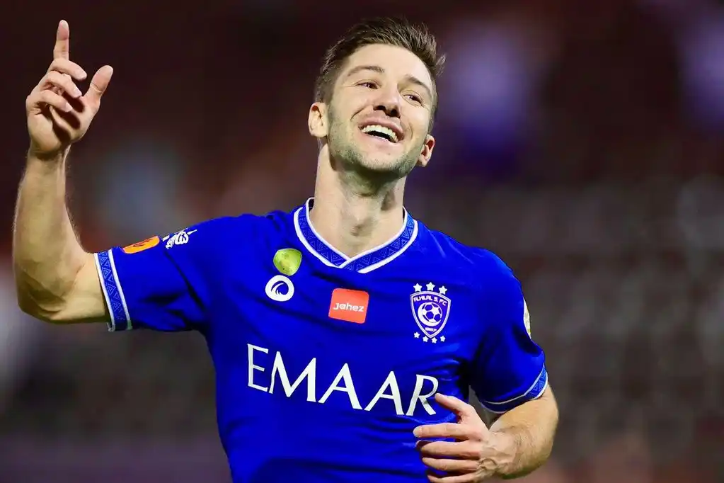 ¿Luciano Vietto a River?