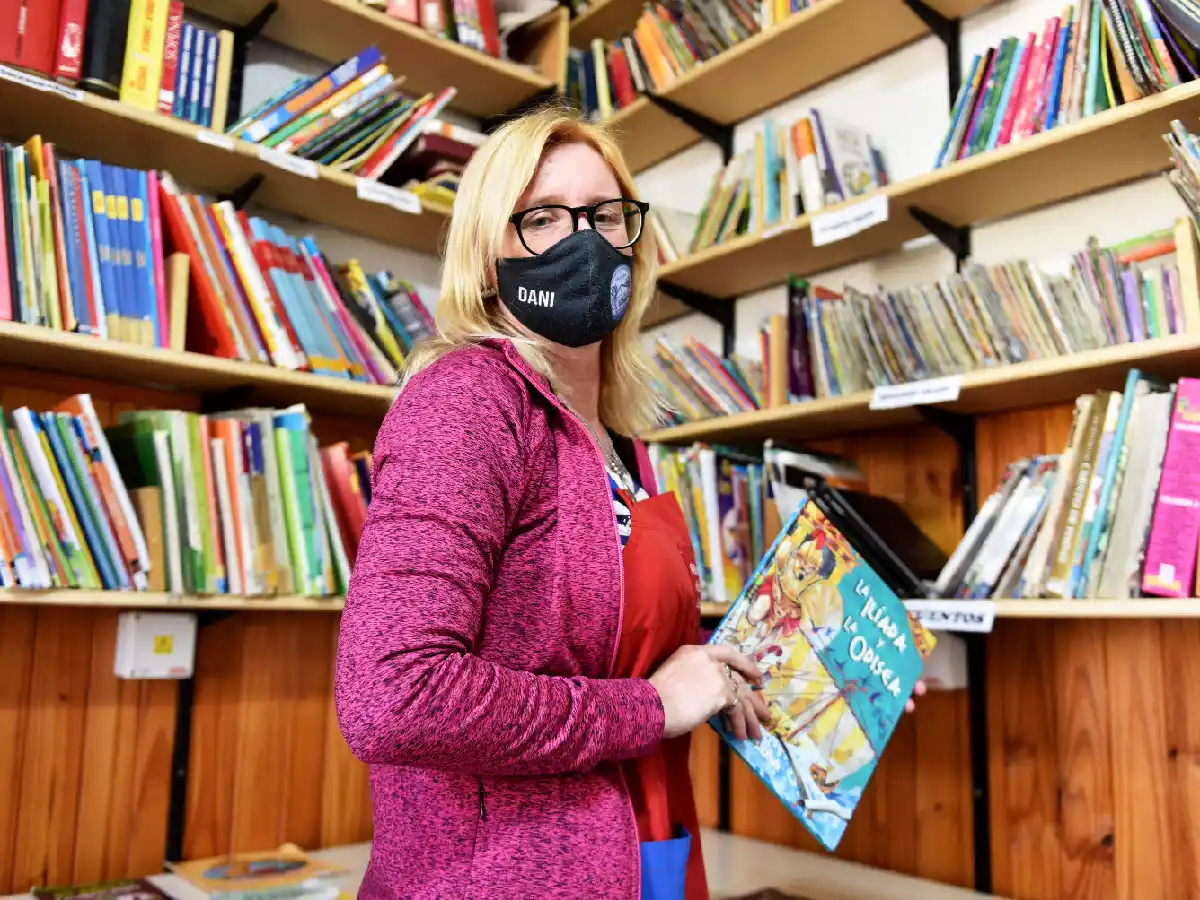  La “biblio” Manuel Láinez, una pantalla hacia la literatura infantil 