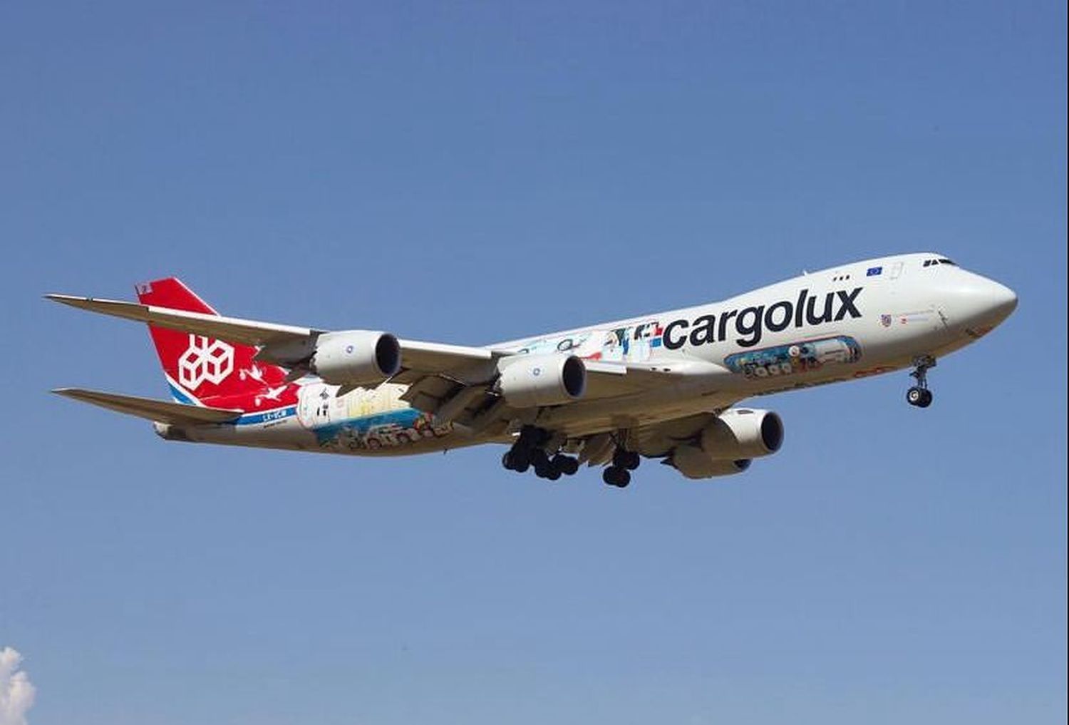 Cargolux opera por primera vez un Boeing 747 con combustible sostenible en Luxemburgo