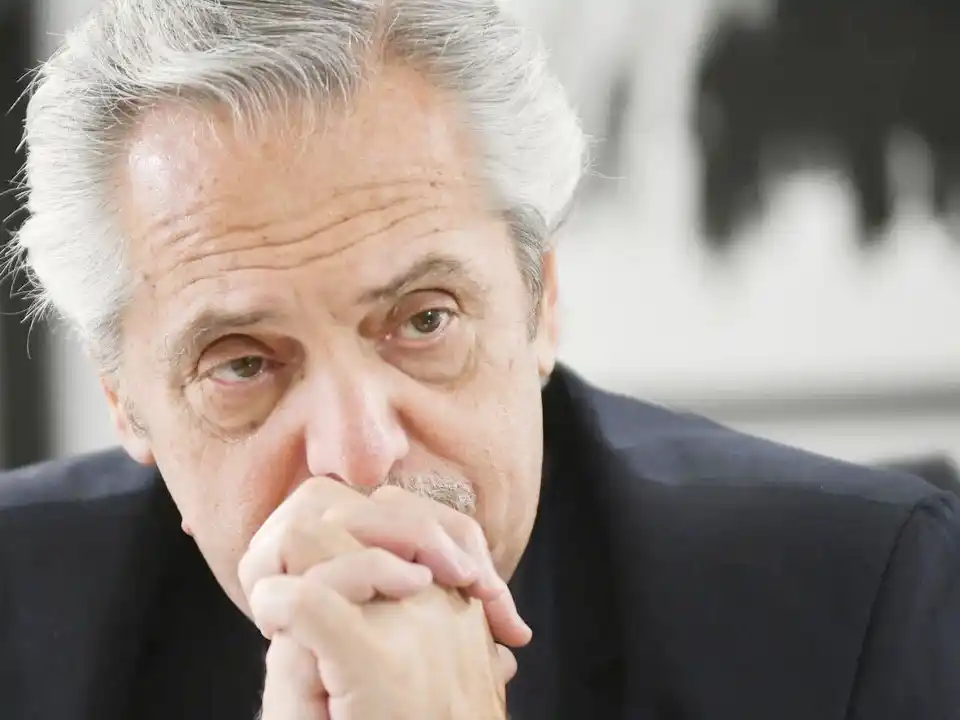 Alberto Fernández: “No es casual que el abogado de Fabiola haya salido a defender la estafa de Milei”