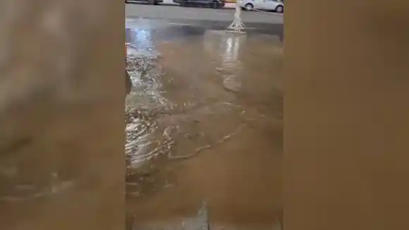 Colón y Santa Fe: reventó un caño principal y podría faltar agua en el centro