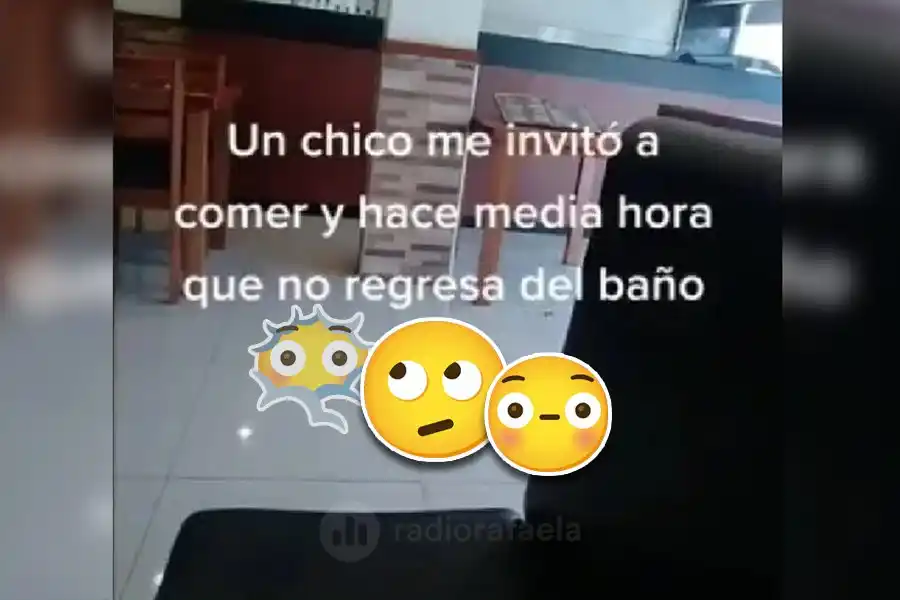 Un chico la invitó a comer, se fue al baño y nunca más volvió