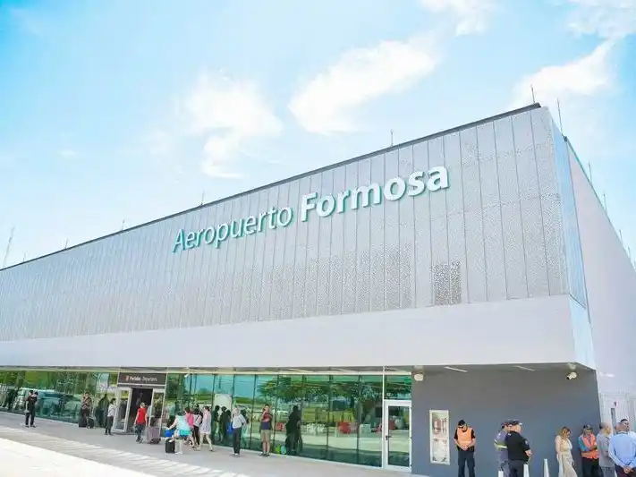 Comenzó a funcionar la nueva terminal de 
pasajeros del aeropuerto internacional El Pucú