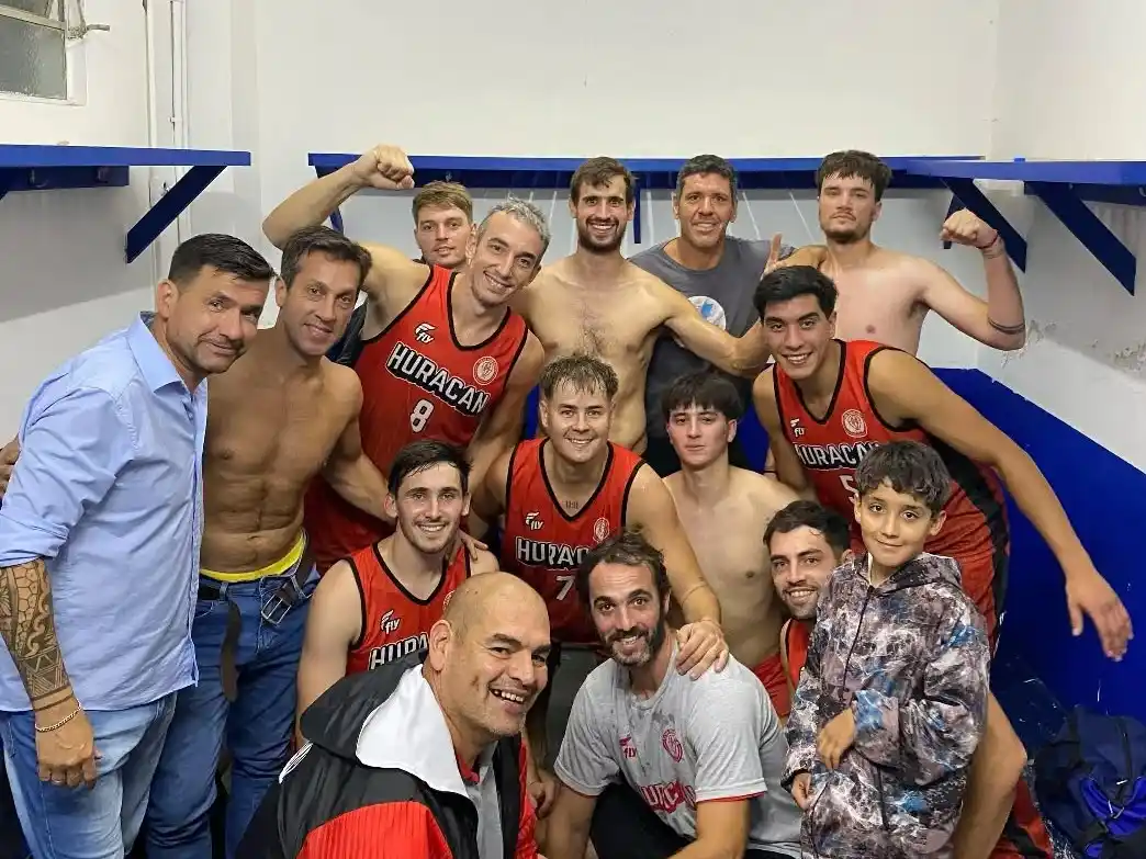 Huracán le ganó el clásico a Rivadavia por la Liga AMB