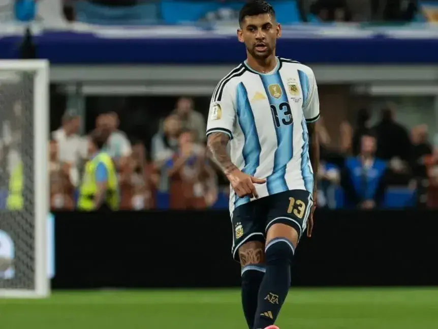 Cuti Romero evoluciona bien y no se hará estudios en su rodilla.Foto:AFA
