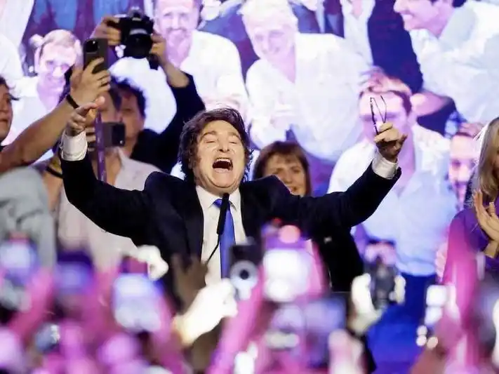 Javier Milei sigue siendo el político
con mejor imagen en el inicio de 2026