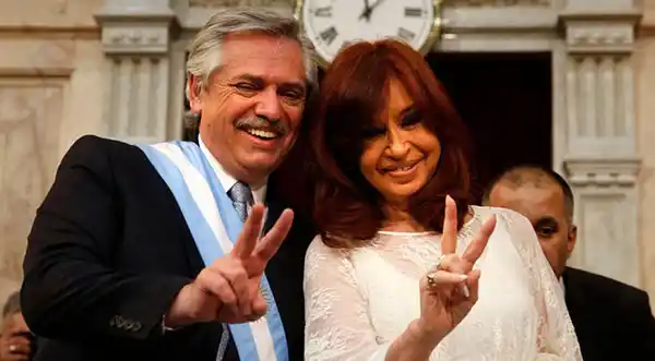 Cristina no deja títere con cabeza