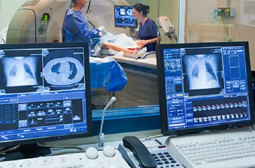 Proponen sistema digital para modernizar gestión de estudios médicos en la provincia