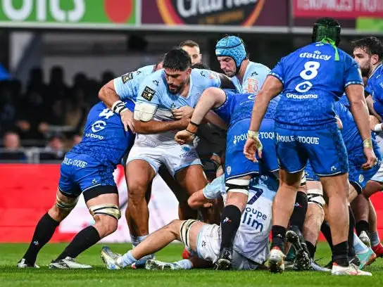 La potencia de Rodrigo Bruni en el duelo ante Vannes.