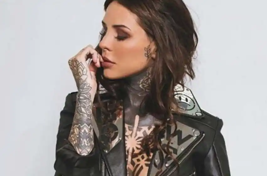 Cande Tinelli ¿se tatuó la cara?