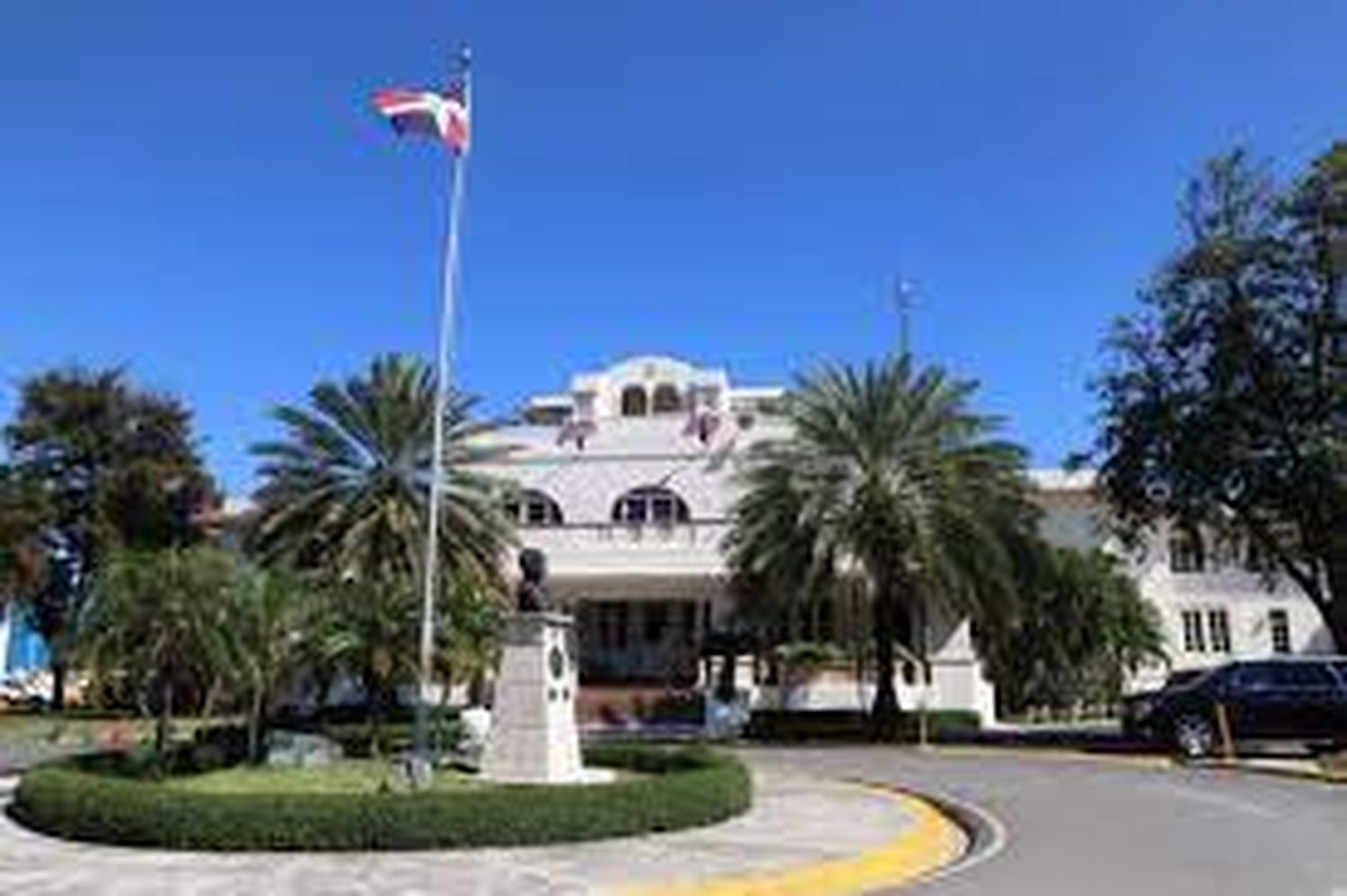 Exitosa jornada de regularización en República Dominicana: casi 43 mil venezolanos se registraron