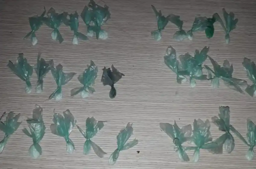 Detuvieron a un hombre con 29 envoltorios de cocaína