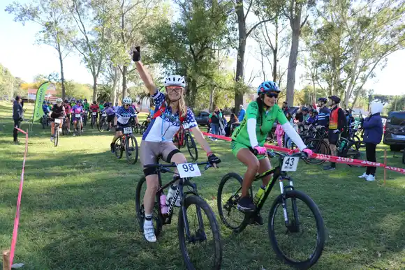 Agenda: Fin de semana con fiestas de Navidad, vino, maratón nocturno y hasta una final del campeonato MTB en Chascomús