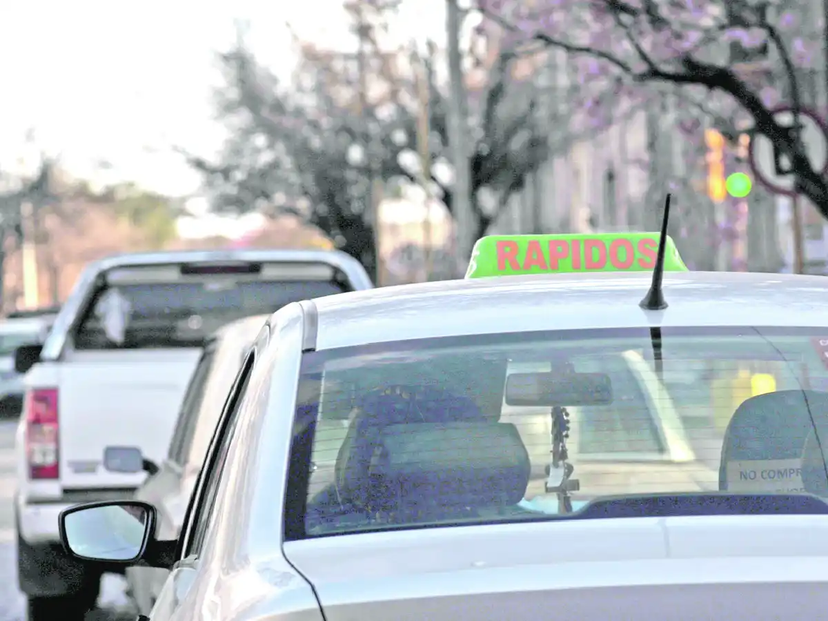 Se reciben unas diez  consultas por mes  para nuevos remises