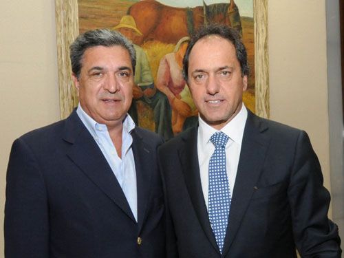 Tras duras críticas, Scioli recibió a Slezack por el temporal en Berisso