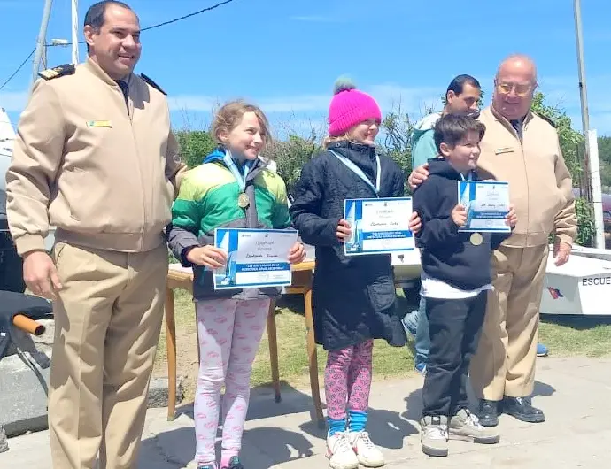 Regatas de Clase Optimist y Laser en el Puerto Quequén
