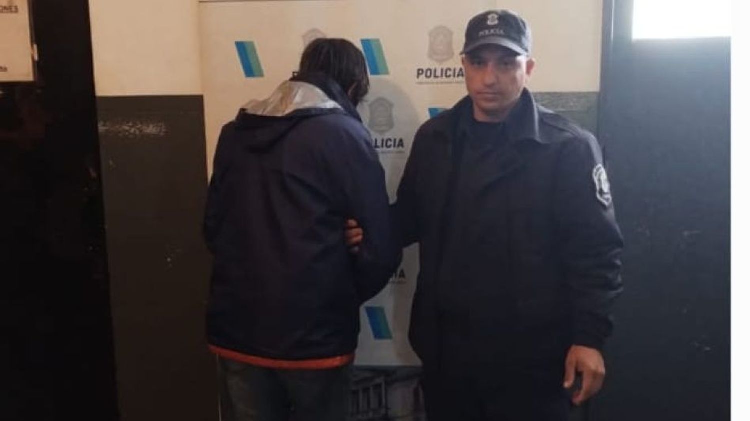 Hombre detenido por el abuso de un menor. - El Tiempo de Azul -