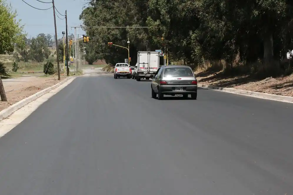 El Municipio culmina la pavimentación y ensanche  de Pujol