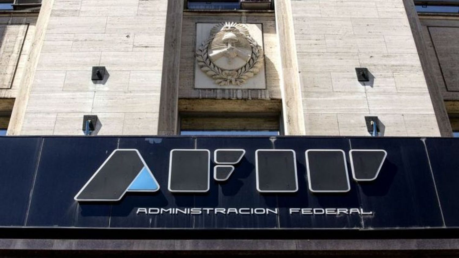 La AFIP utilizará tecnología satelital para controlar a los contribuyentes