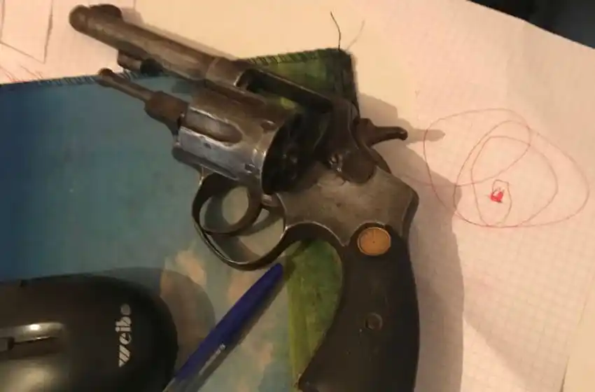 Nueve aprehendidos tras cuatro allanamientos: tenían drogas y armas