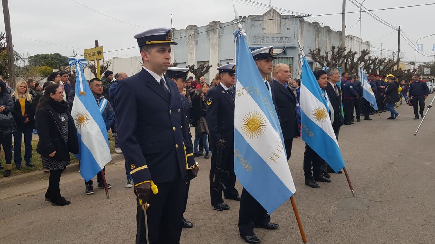 Gobernador Castro fue escenario del acto por el día de la Independencia