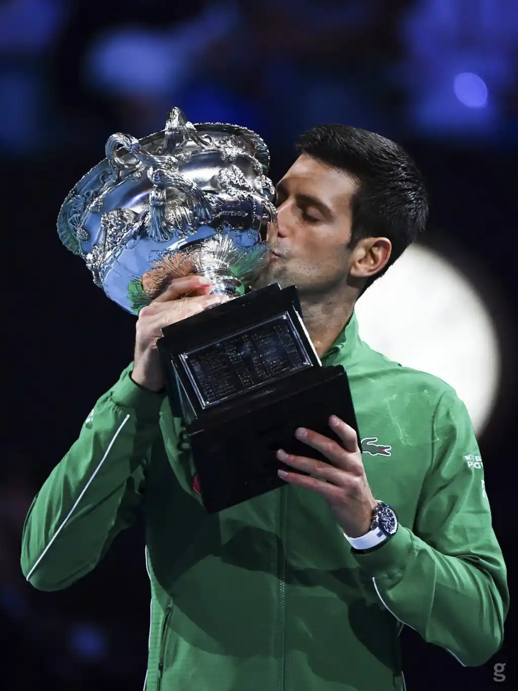 Djokovic gritó campeón  por octava vez en Melbourne
